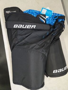 🏒Bauer X Hockey Pants, Intermediate Medium🏒  NWT.